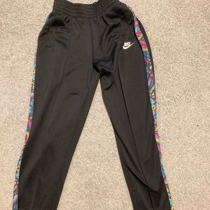 Nike jogger sweatpants with pockets- black, colorful stripe, like new condition